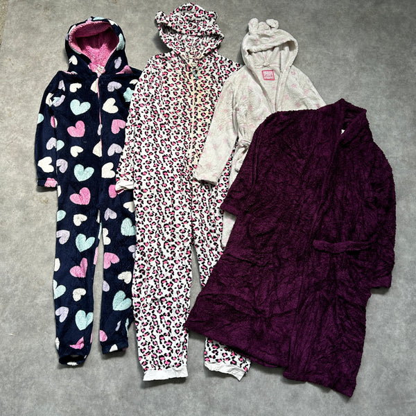 Vegyes Polár Köntös/Kezeslábas - 20 KG